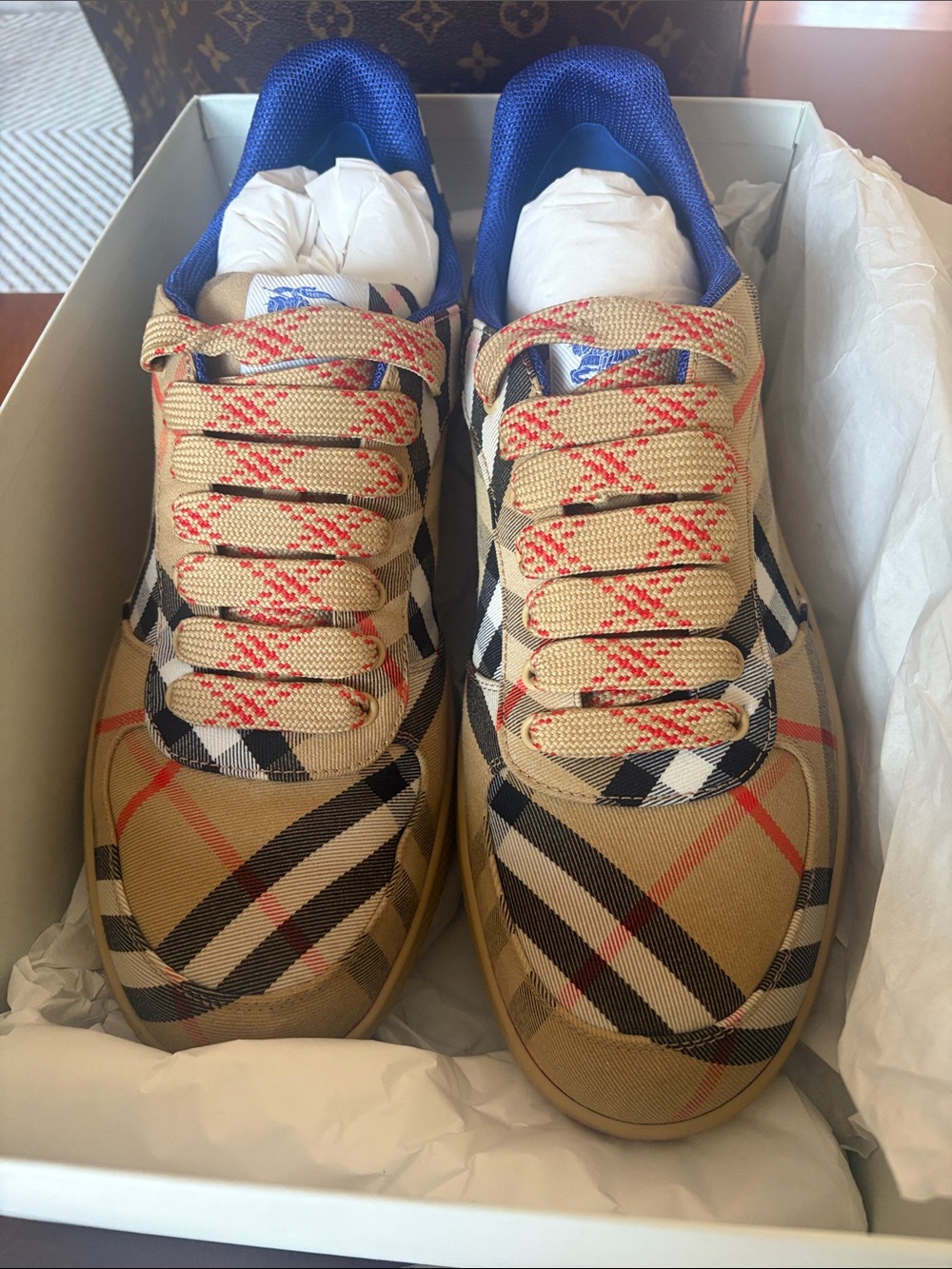 Burberry Beige Nova Check Low-Top Sneakers with Blue Lining